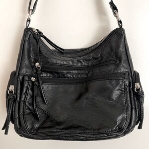 ❕SOLD❕Vintage Bueno Boho Vegan Leather Bag